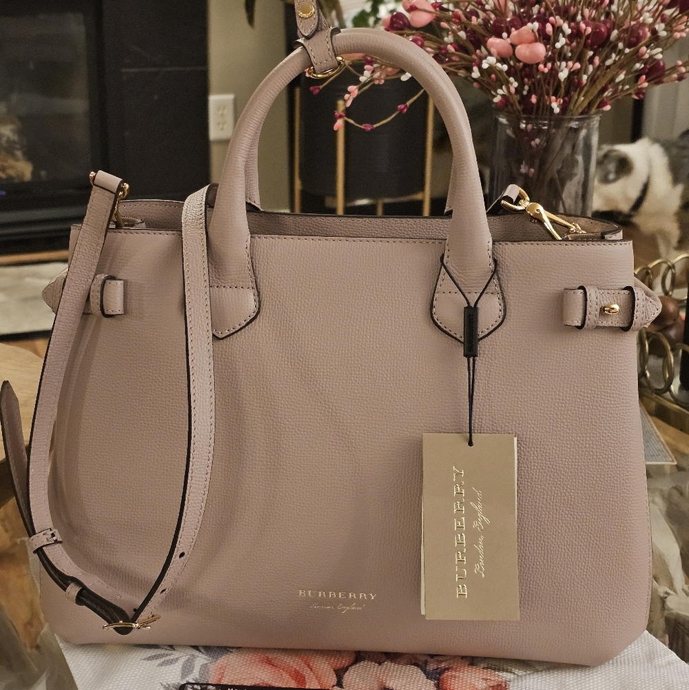 Burberry Women's Pink Leather Handbag